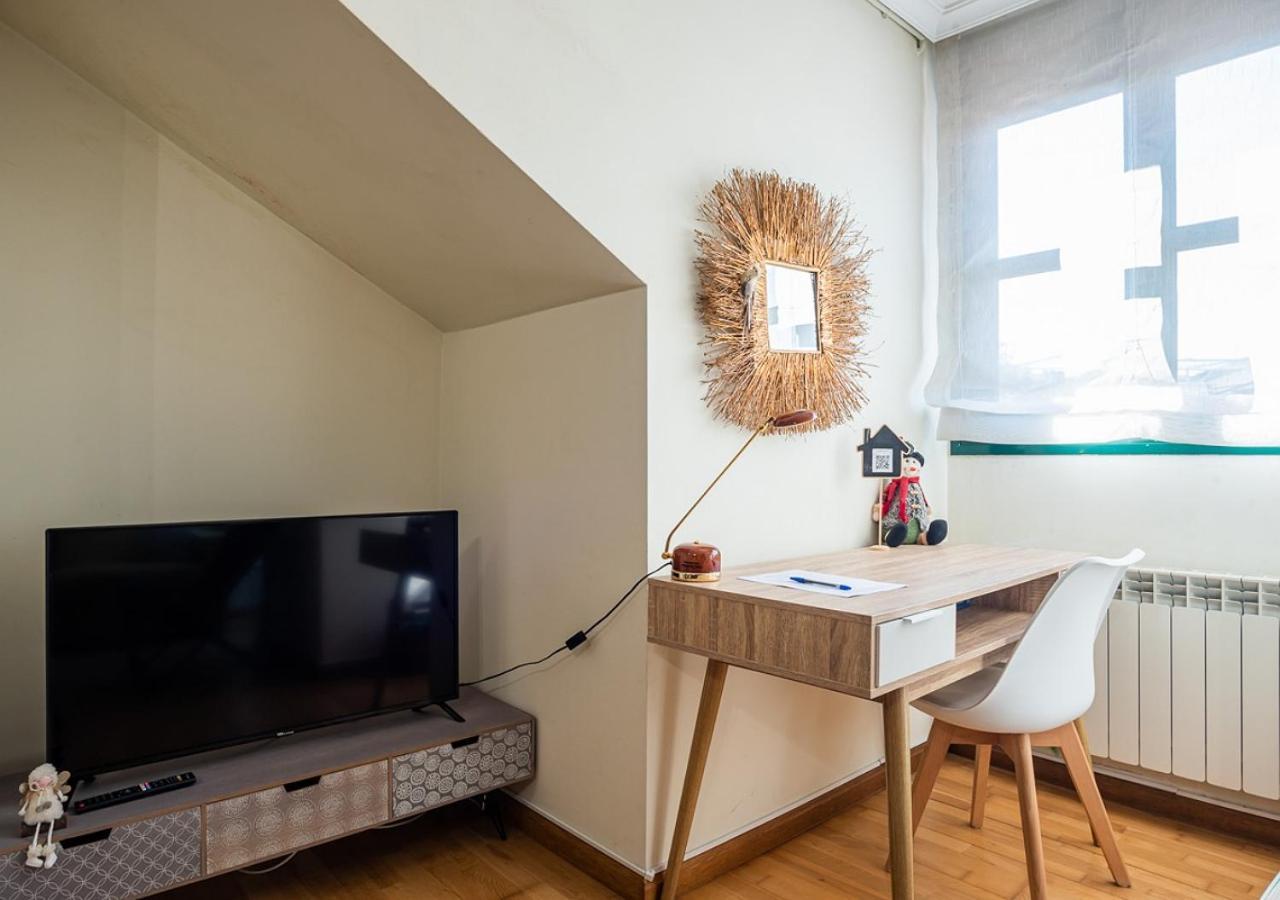 Apartamento Irene Centrico Con Wifi Y Parking Coche Tamano Medio Onís Exteriér fotografie